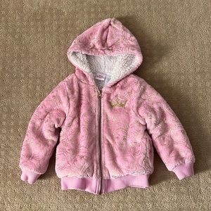 Disney Princess. Toddler fuzzy zip up jacket. Toddler size 4T